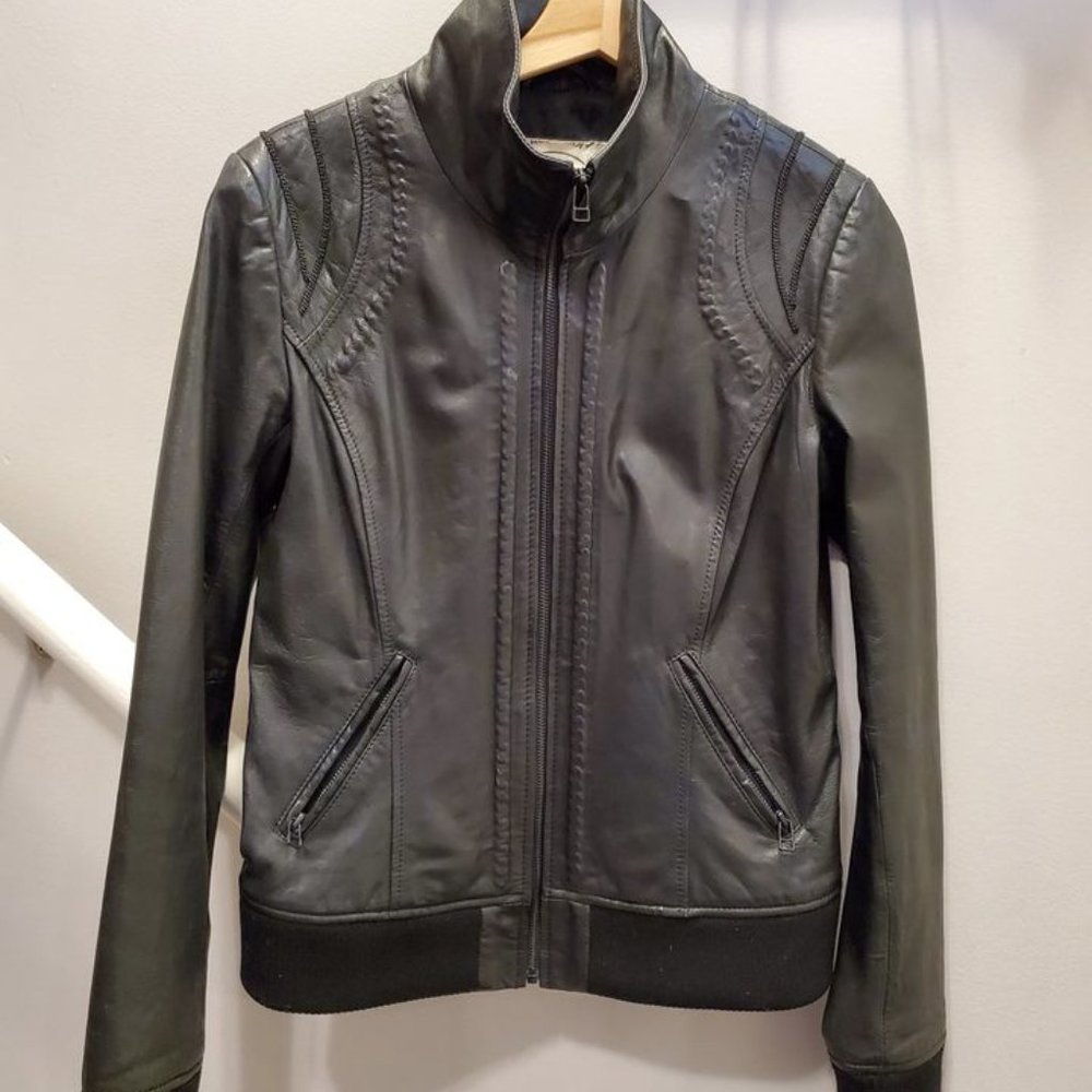 Women's leather jacket, size small